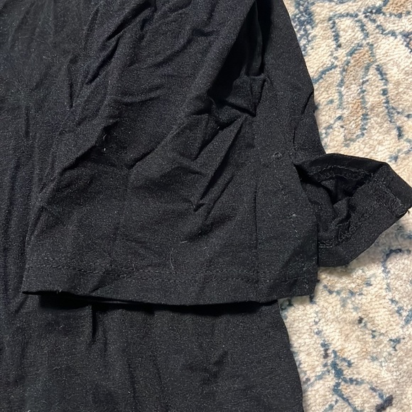 Womens black shirt - Picture 3 of 4